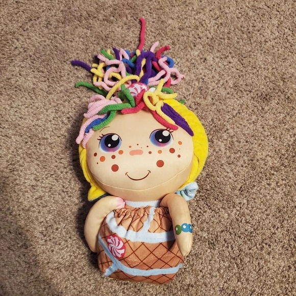 Flip Zee Girl Zandy Plush Doll Toy 2 in 1 - Picture 5 of 10